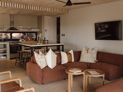 Eagles Nest Lodge