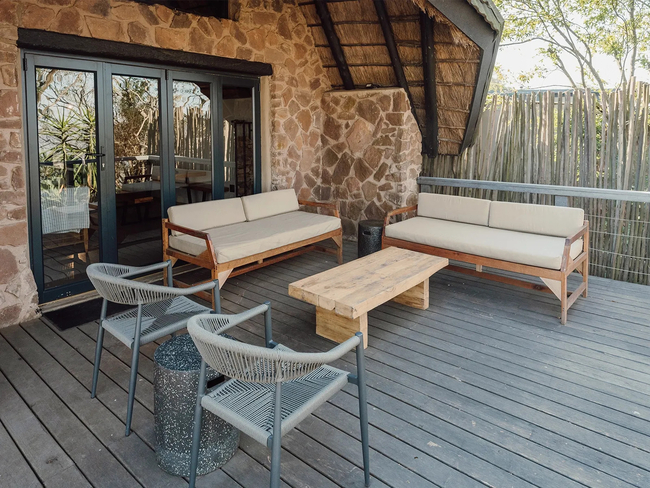 Zebra Lodge