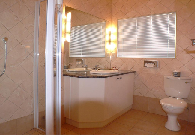 Bathroom (Classic room)