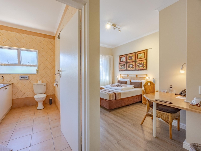 Classic Double Room - Next to reception