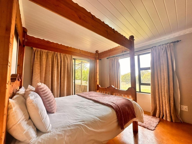 Three-Bedroom House Lavender