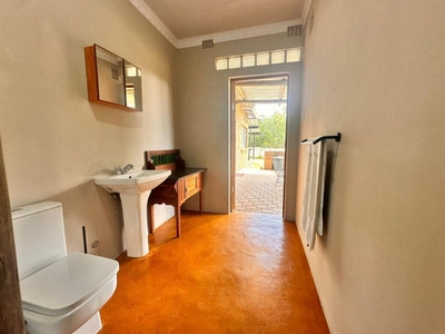 Three-Bedroom House Lavender