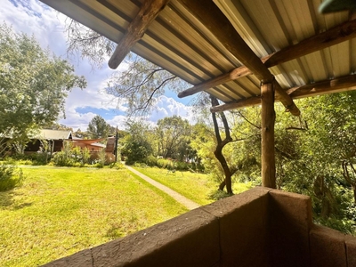 Two-Bedroom Cottage Bluegums with Hot Tub