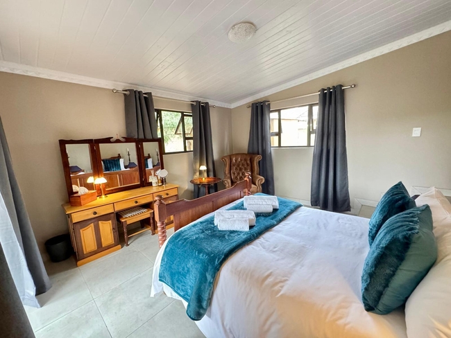 Two-Bedroom Cottage Bluegums with Hot Tub