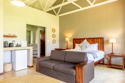 Luxury King/Twin with Sleeper Couch