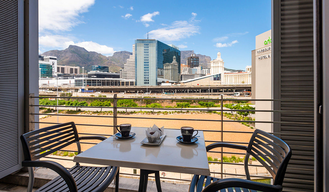 aha Harbour Bridge Hotel & Suites