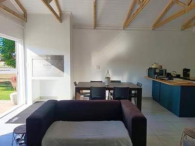 Hartsepunt Holiday Home