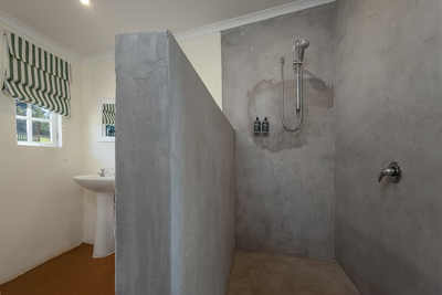 Stable Block - Twin/King