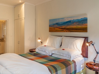 Room 2 - Ground Floor King