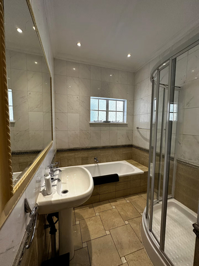 Exclusive Use Lodge