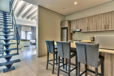 101 Studio Loft Apartment