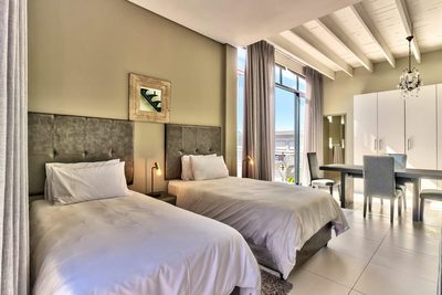 101 Studio Loft Apartment