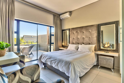 104 Two-Bedroom Loft Apartment