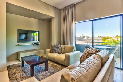 105 One-Bedroom Loft Apartment