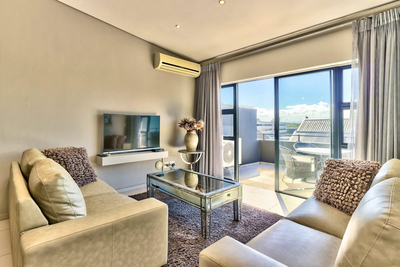 113 Three-Bedroom Apartment