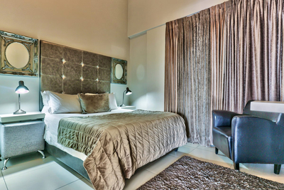 113 Three-Bedroom Apartment