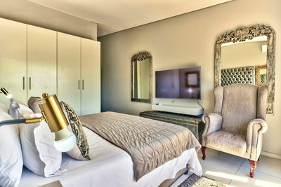 114 Three-Bedroom Apartment