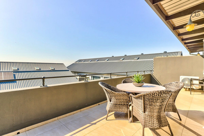 114 Three-Bedroom Apartment