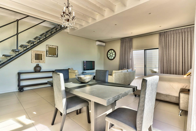 101 On Heritage Square