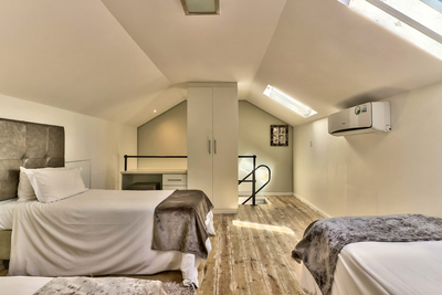 101 On Heritage Square