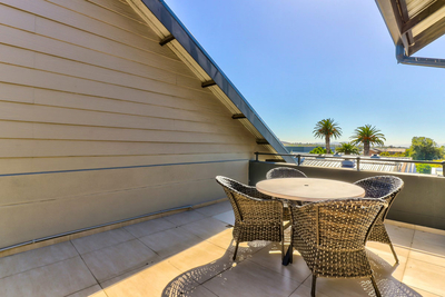 101 On Heritage Square