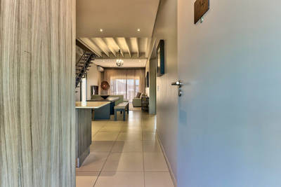 104 On Heritage Square