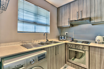 104 On Heritage Square