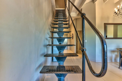 105 On Heritage Square