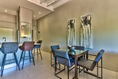 106 On Heritage Square