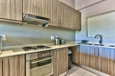 106 On Heritage Square