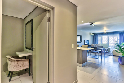 108 On Heritage Square