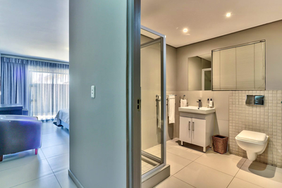 108 On Heritage Square