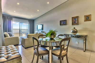 112 On Heritage Square