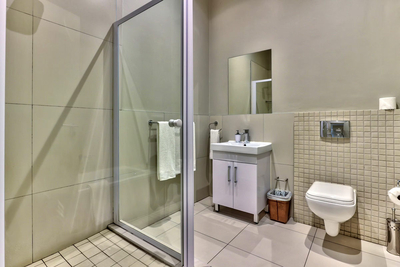 112 On Heritage Square