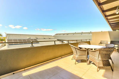 112 On Heritage Square