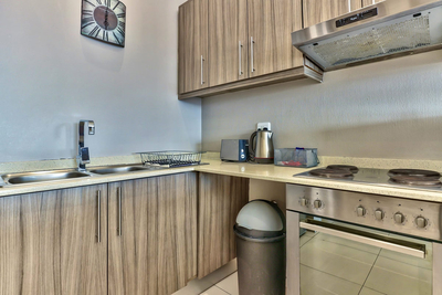 113 On Heritage Square