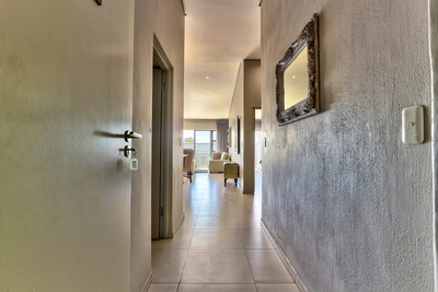 113 On Heritage Square