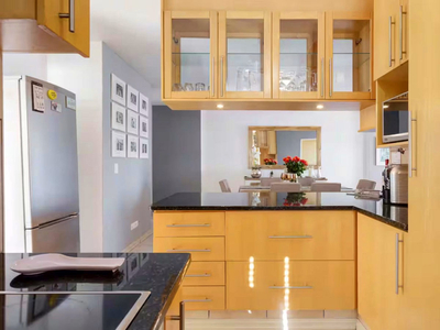 Hibernian Towers 1006