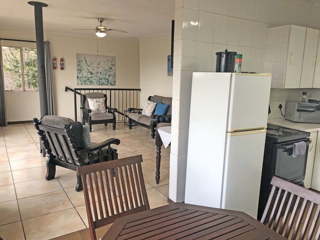 Hadeda Lounge/Kitchen