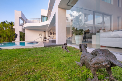 Hollywood Mansion