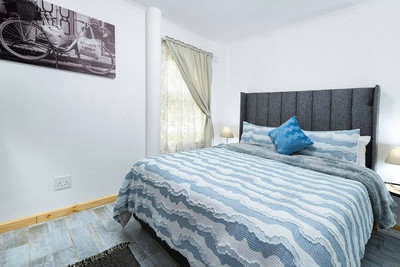 Hooggety at Herolds Bay