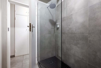 One and a Half Bedroom Apartment