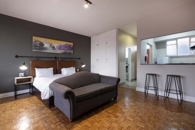 Bachelor Room