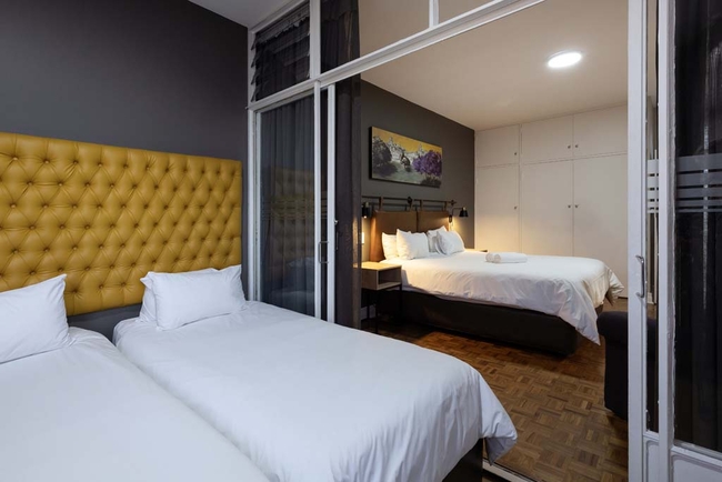One and a Half Bedroom Apartment 