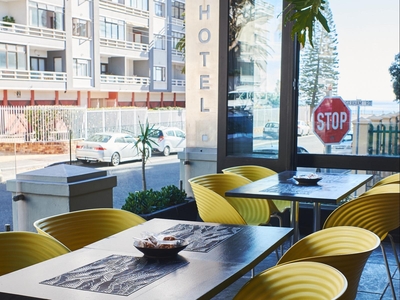 Hotel on the Promenade