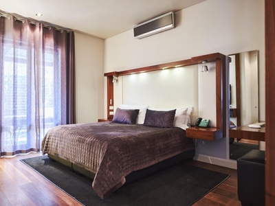 Deluxe Room with Outside Balcony