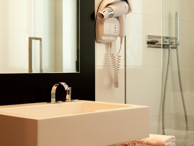 Deluxe Room with Outside Balcony