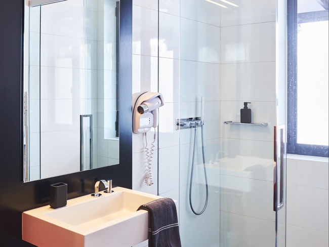 Deluxe Room with Outside Balcony