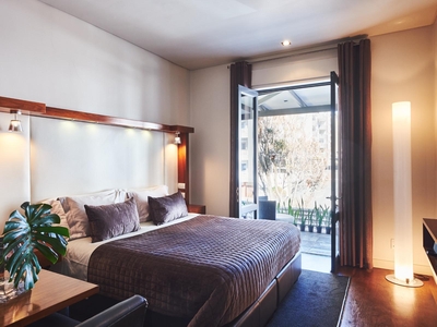 Deluxe Room with Outside Balcony