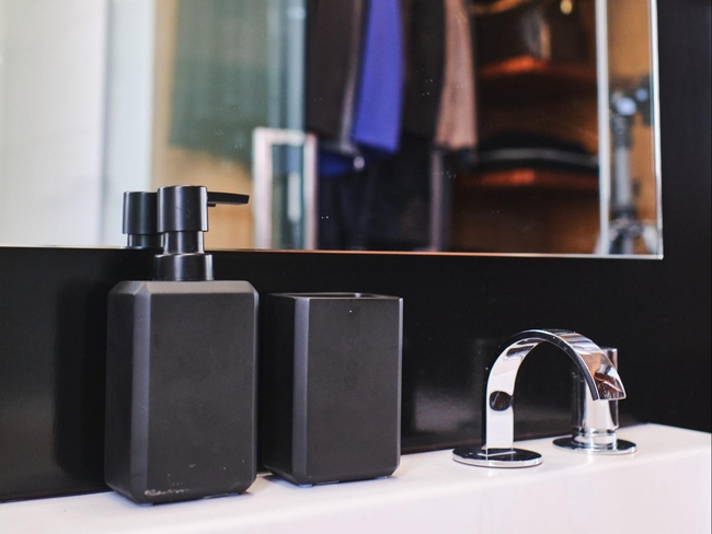 Deluxe Room with Outside Balcony